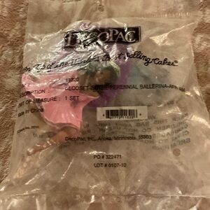 DecoPac Barbie Perennial Ballerina Cake Topper new in package 2010